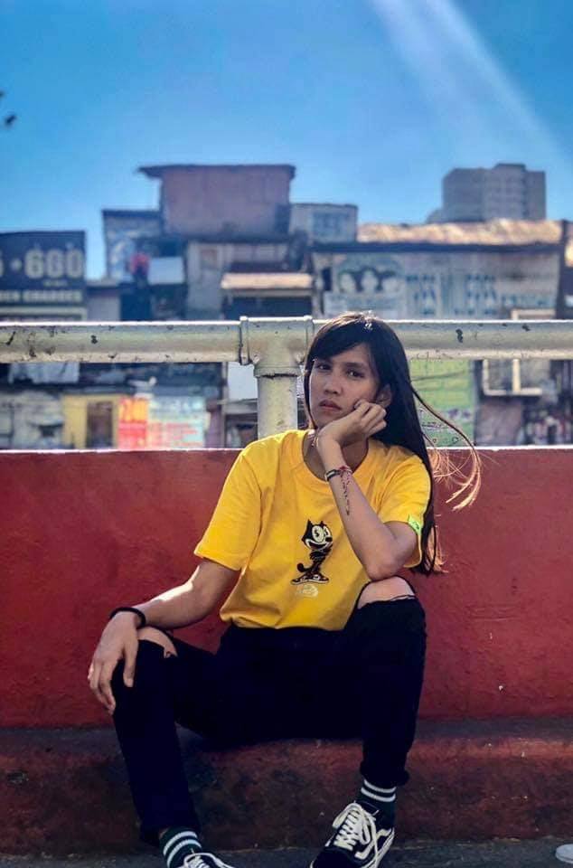 Felix-Yellow
