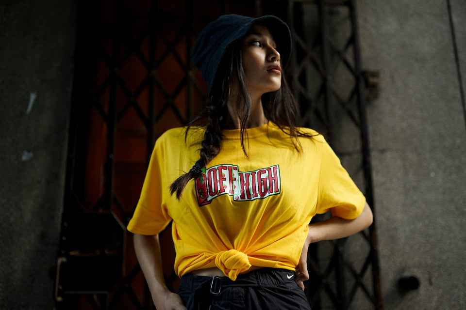 Papers - Yellow